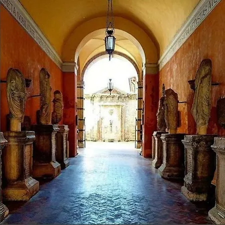 Casa Verde Verso Il Mare